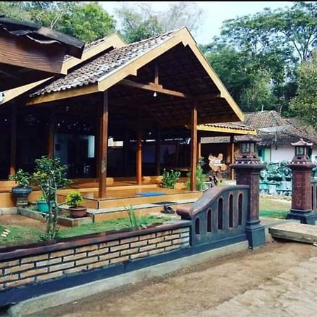 Nara Homestay Syariah Mangunan Bagian luar foto