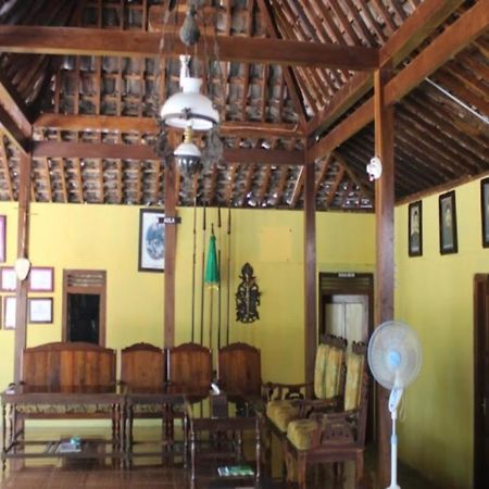 Nara Homestay Syariah Mangunan Bagian luar foto