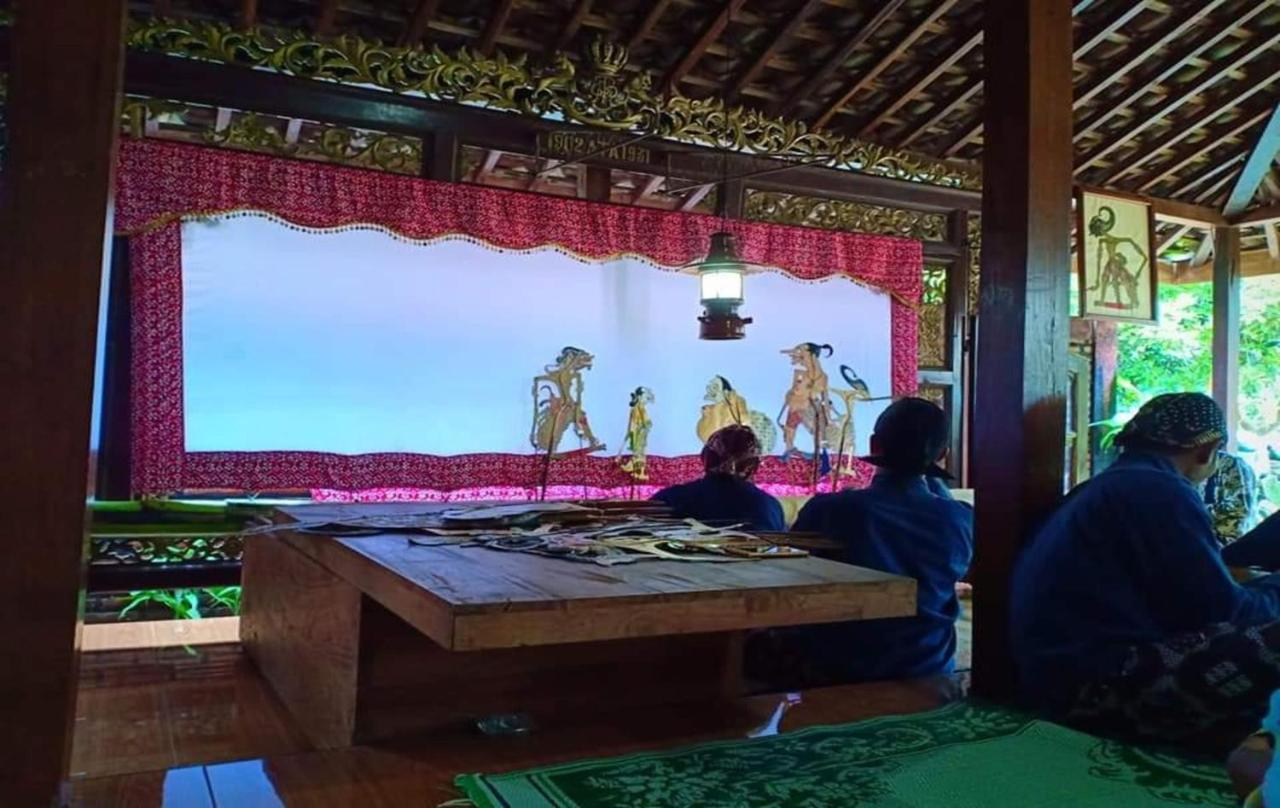 Nara Homestay Syariah Mangunan Bagian luar foto