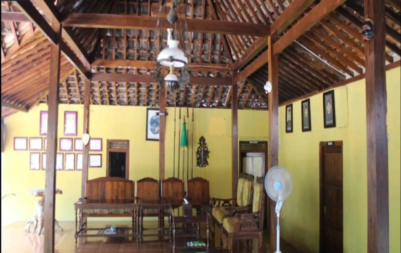 Nara Homestay Syariah Mangunan Bagian luar foto