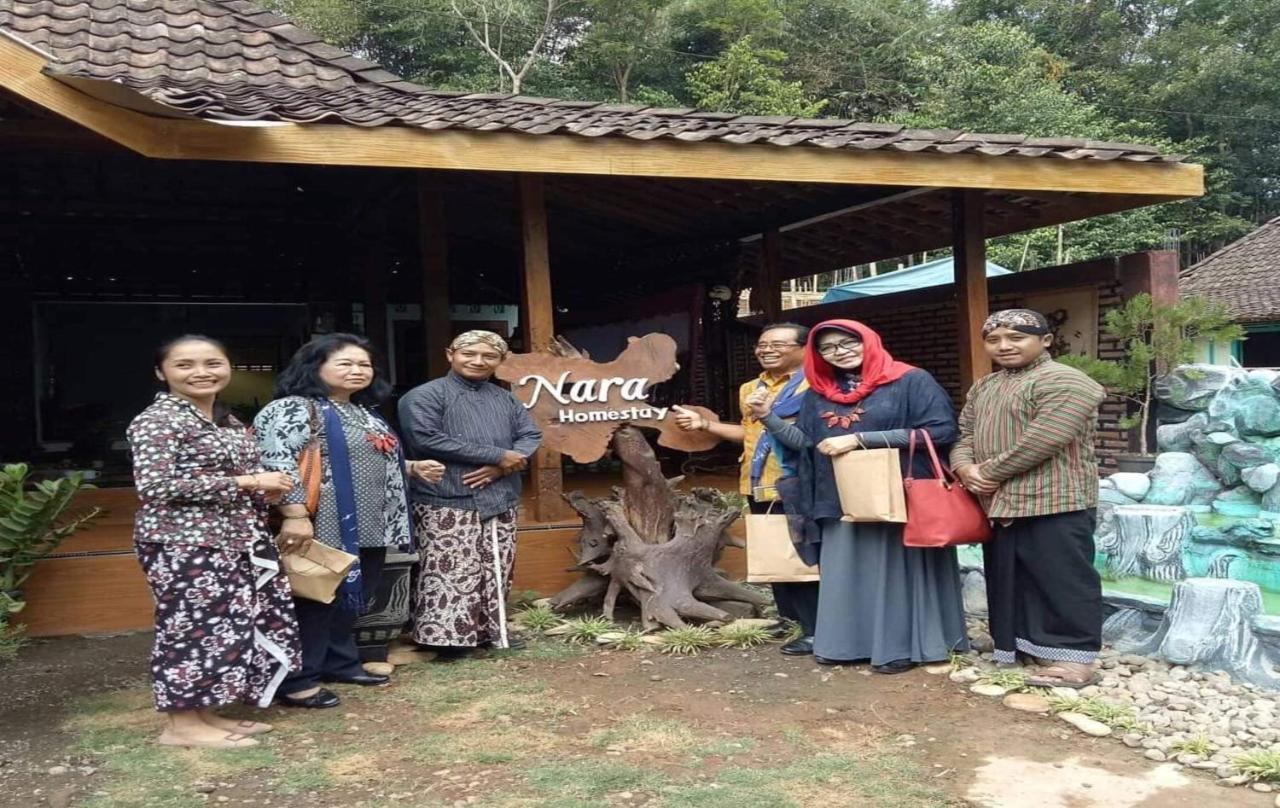 Nara Homestay Syariah Mangunan Bagian luar foto