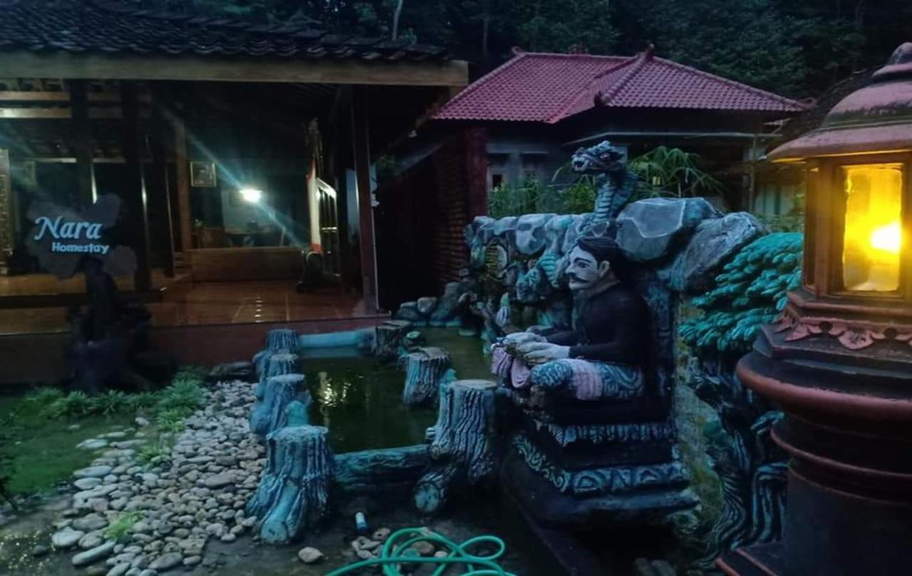 Nara Homestay Syariah Mangunan Bagian luar foto